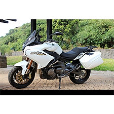 Benelli  TNT 600 GT Specfications And Features